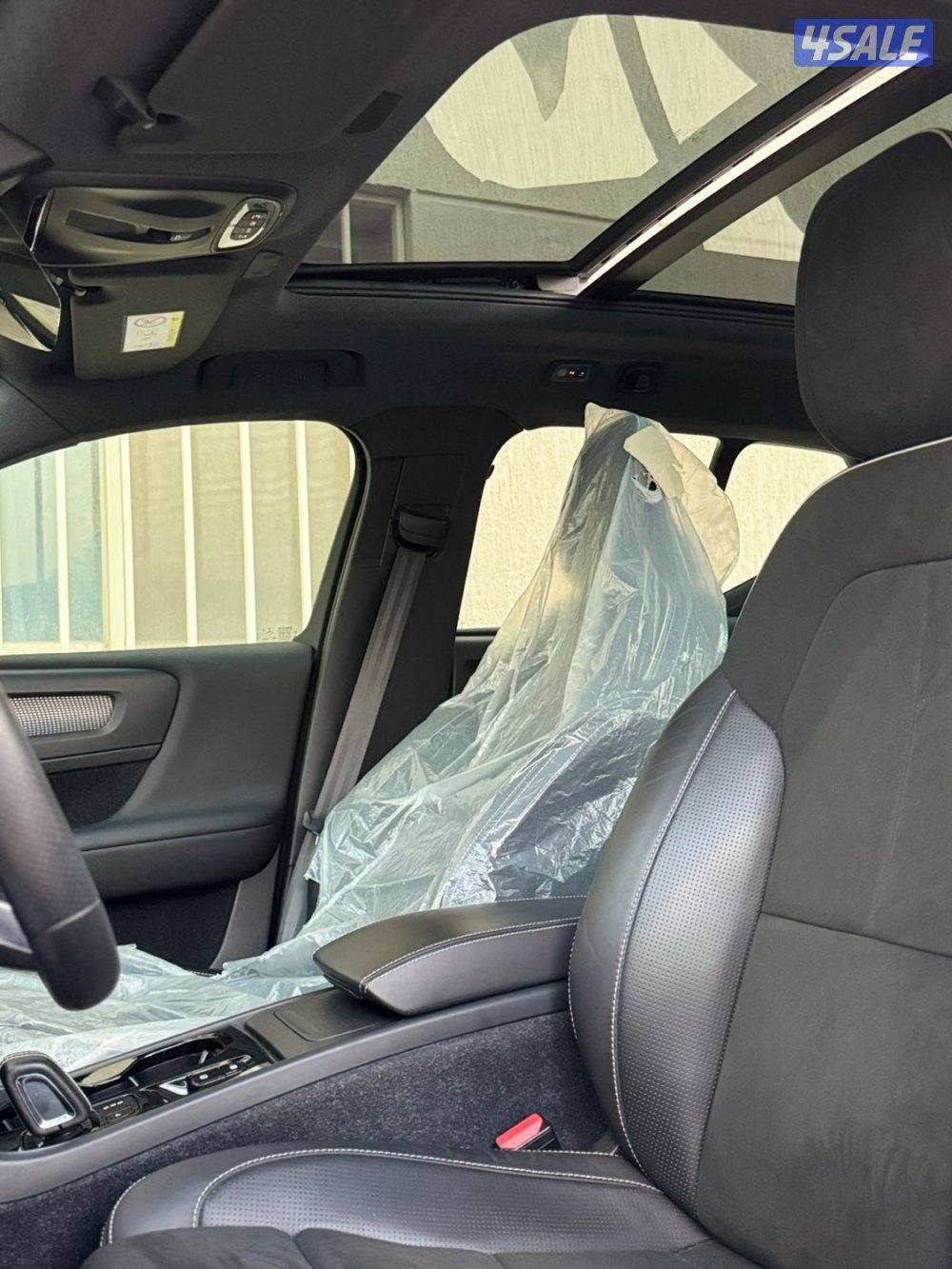 فولفو XC40 - موديل 2020 - عداد 38 - اعلى درجه - شرط الفحص6