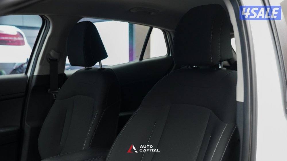 Kia sportage 2.0L // Lease to own option available12