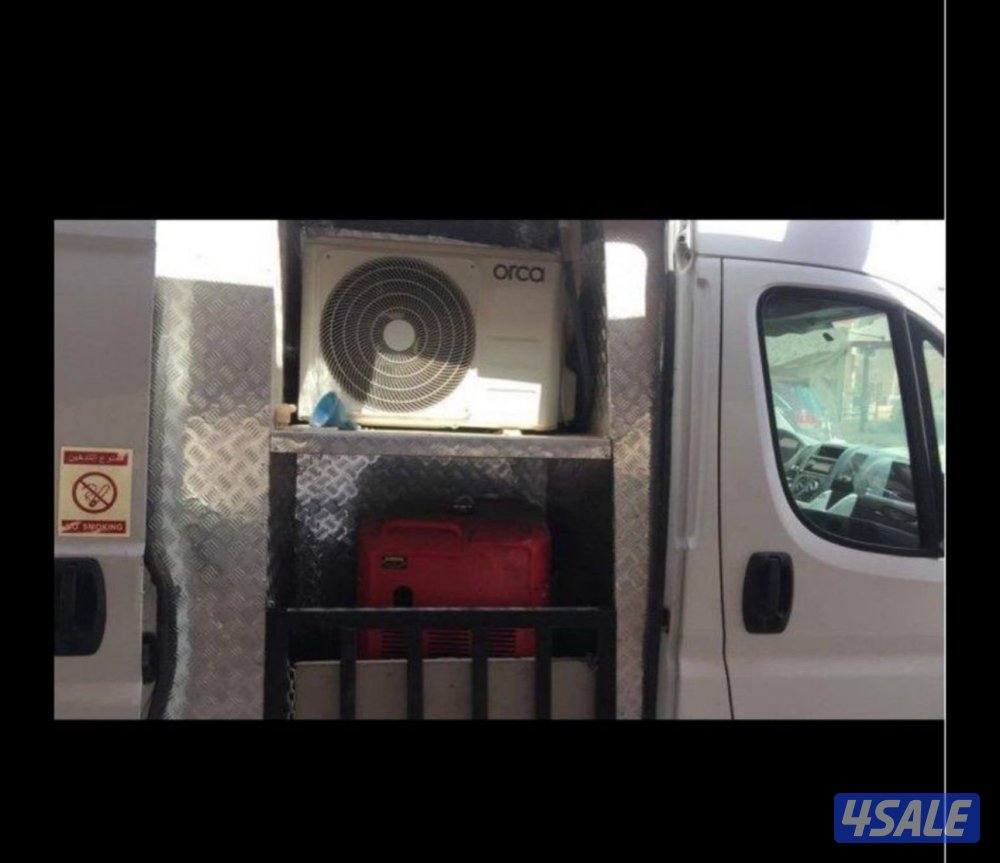 للاجار/ ضمان  عربه متنقله يوجد عليها رخصه مأكولات ومشروبات2