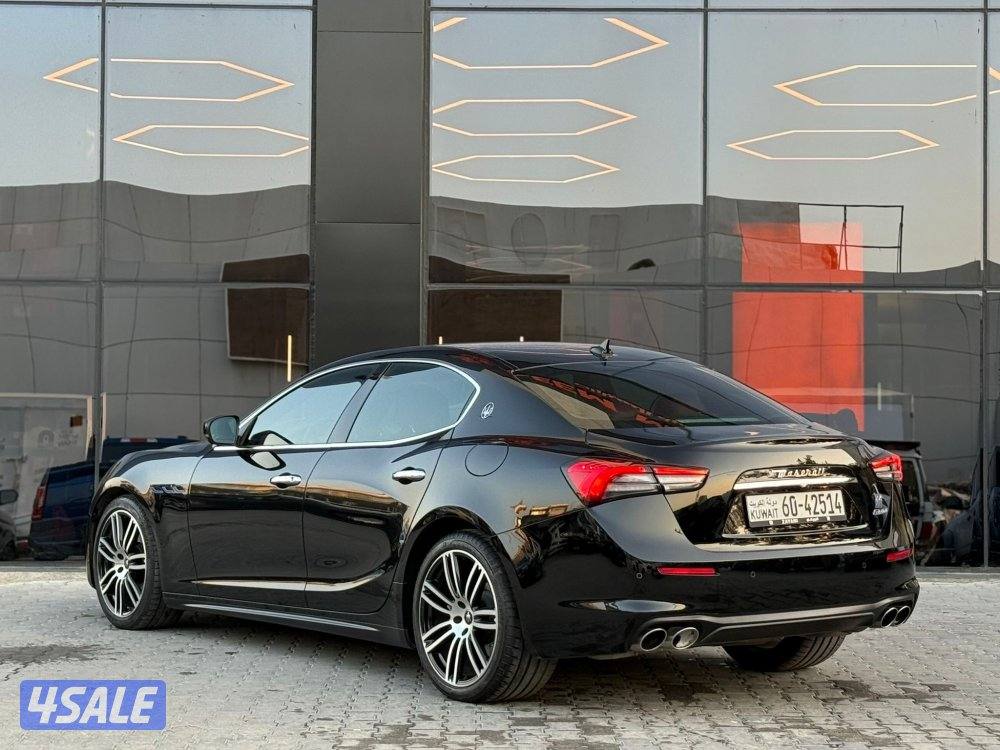 MASERATI GHIBLI _2021 عداد 50 الف فقط5