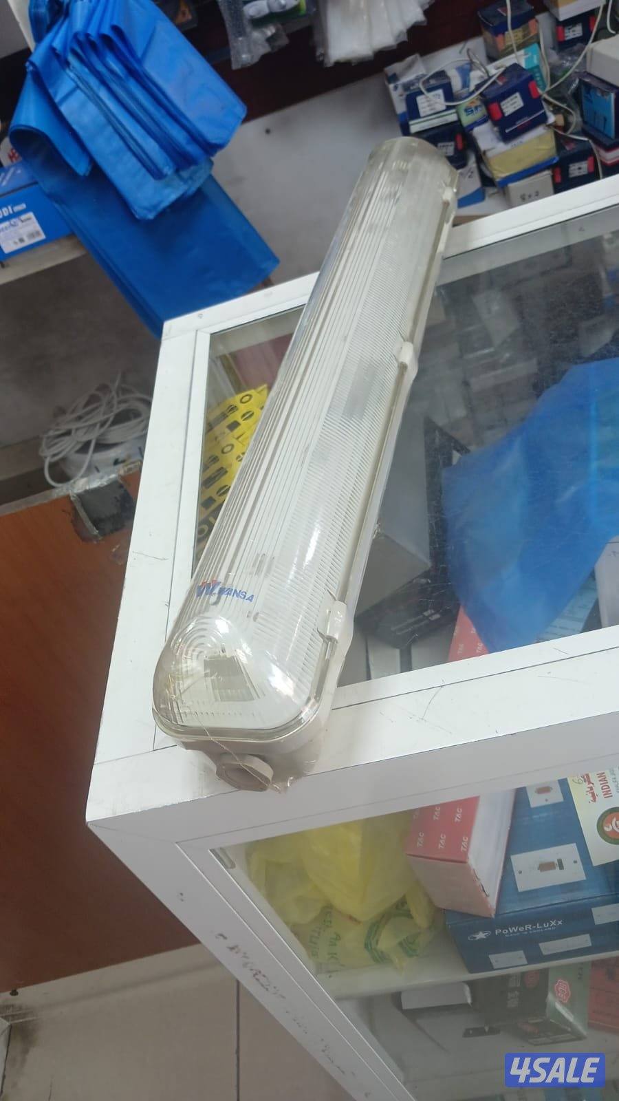 فني كهربائي خدمه 24ساعة خبرة 15 سنه نعمل بما يرضي الله جميع أنحاء الكو5