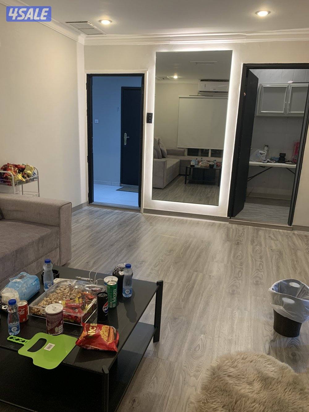 شقق للايجار خلو وفاضي غرفة وصالة ومطبخ وحمام تشطيب سوبر لوكس يوجد 🚙🚗12