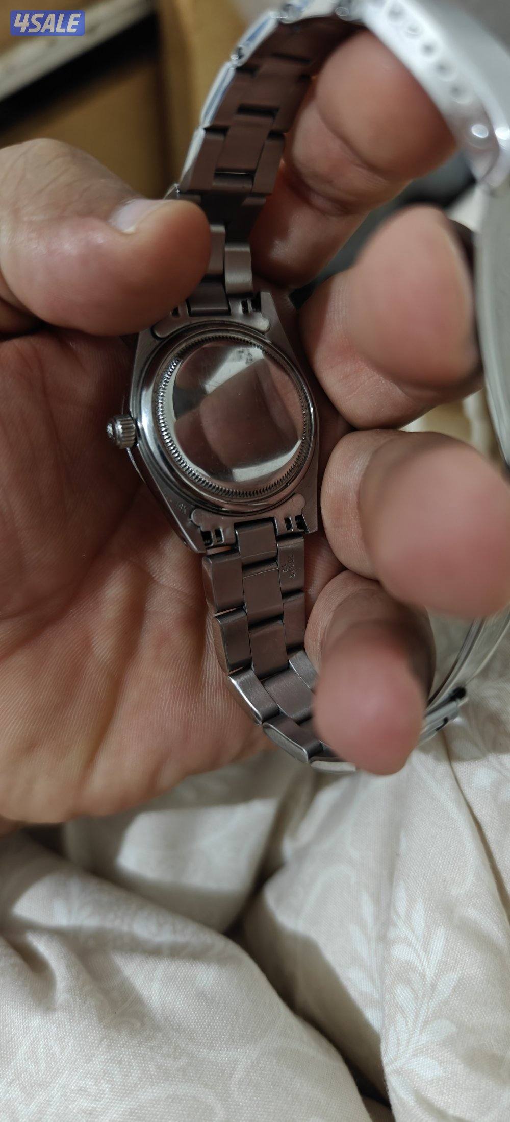 للبيع ساعات سنغافورة3