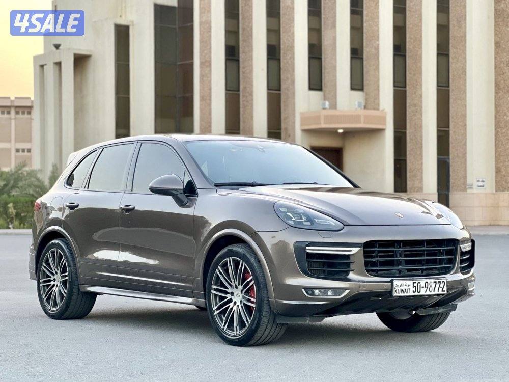 كايين GTS بحالة ممتازه عداد ١٢٤ الف موديل ٢٠١٦0