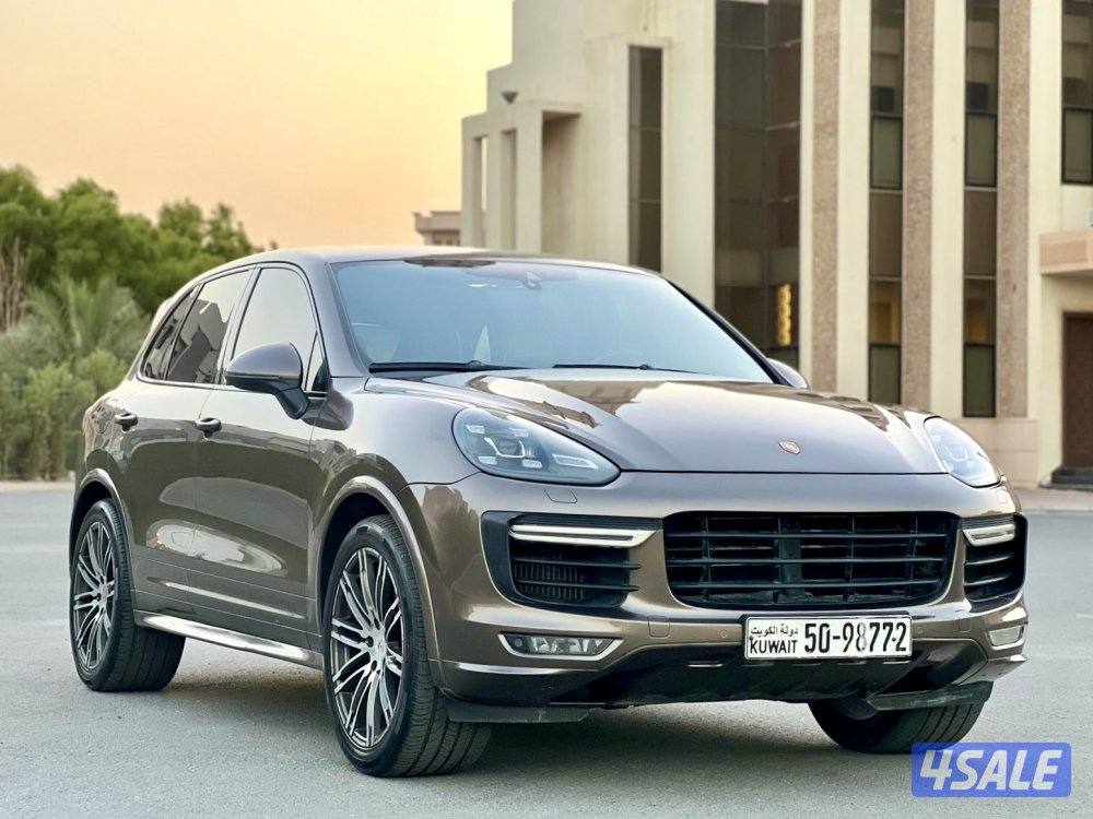 كايين GTS بحالة ممتازه عداد ١٢٤ الف موديل ٢٠١٦4