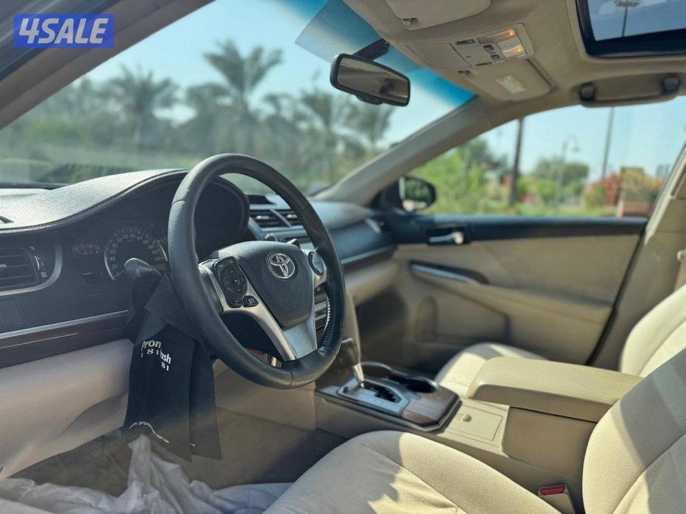 للبيع كامري GLX موديل 2013 ماشي وارد الساير كامل المواصف12