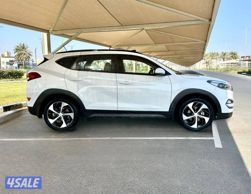 هيونداي توسان - الموديل:2017 - العداد:2237