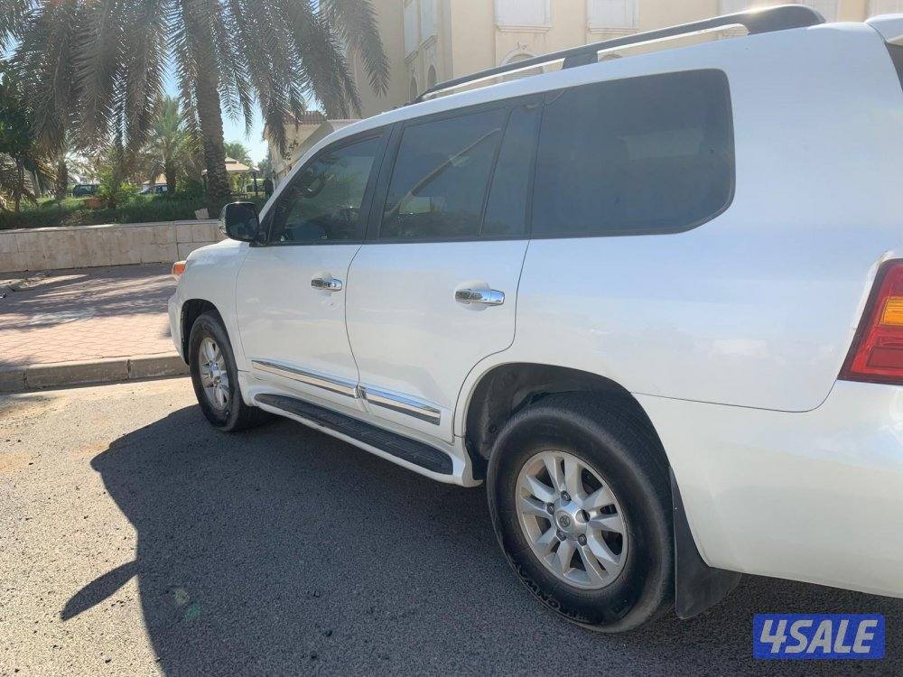 بيع لاندكروزر7