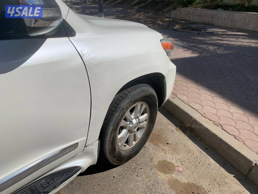 بيع لاندكروزر6