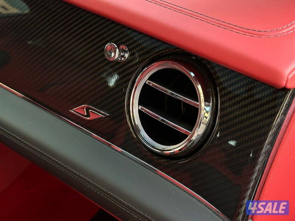 بنتليBENTAYAG S V8موديل2024 عداد5الاف وارد الزياني تحت الكفاله+الصيانه13