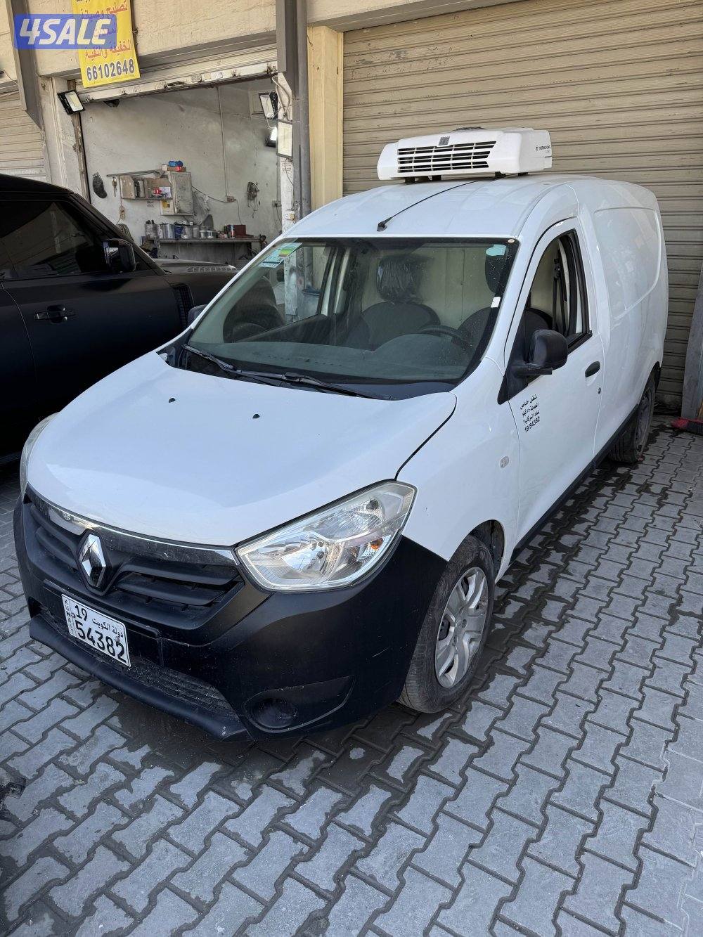 رينو دوكر مع ثلاجة ٢٠٢١4