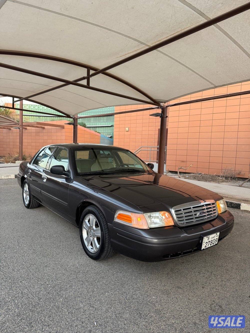 كراون فكتوريا. صبغ وكاله.2