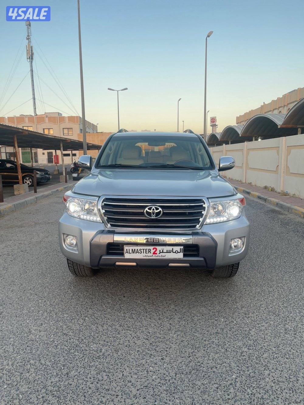 لاند كروز GXR  صبغ الوكاله ما عادا قطعه الساير فحص جير مكينه شاصي1