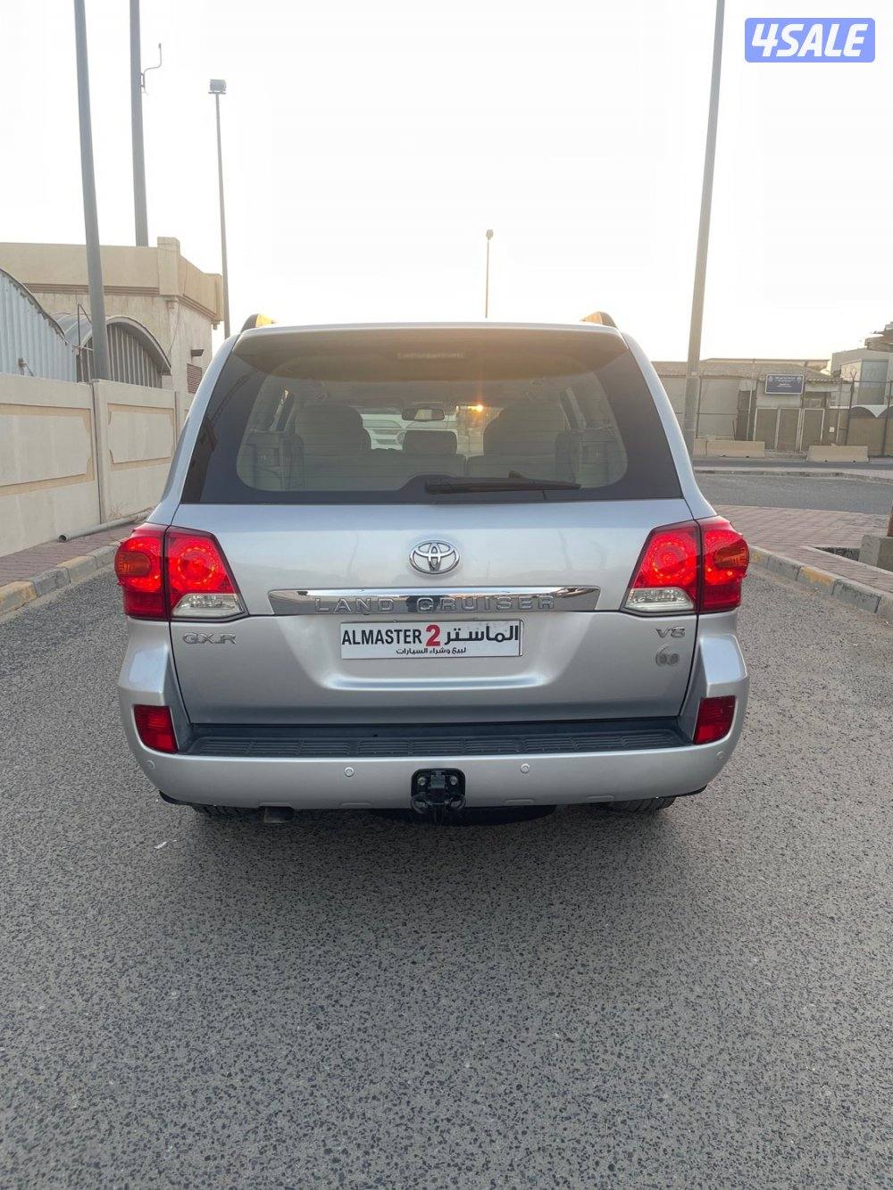 لاند كروز GXR  صبغ الوكاله ما عادا قطعه الساير فحص جير مكينه شاصي4