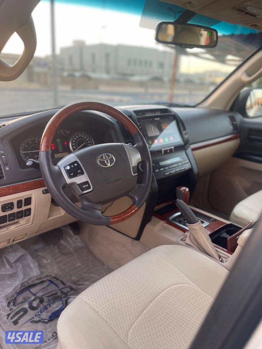 لاند كروز GXR  صبغ الوكاله ما عادا قطعه الساير فحص جير مكينه شاصي9