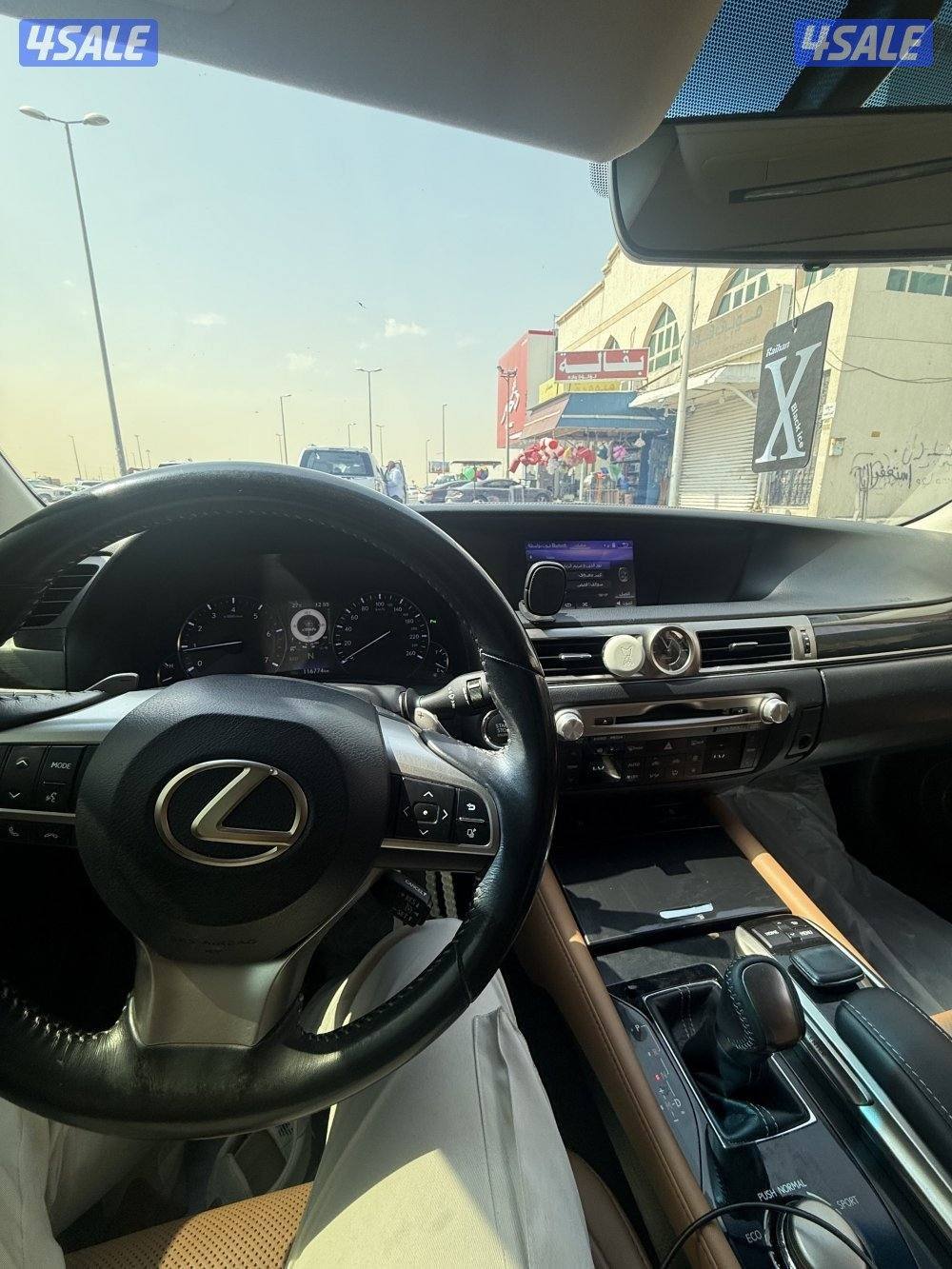 للبيع لكزز Gs300 موديل 20189