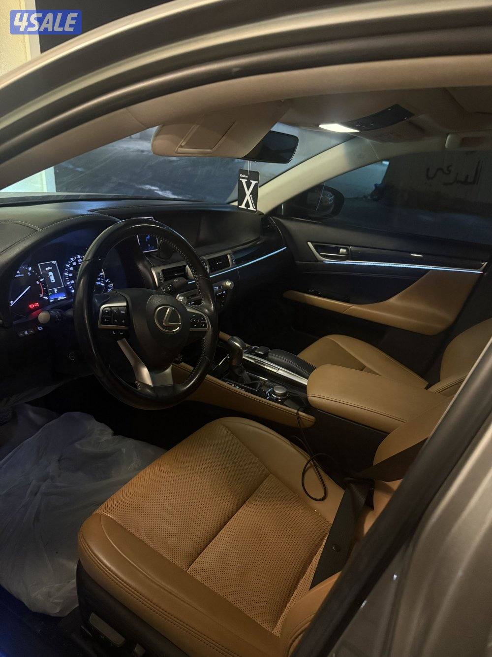 للبيع لكزز Gs300 موديل 201810