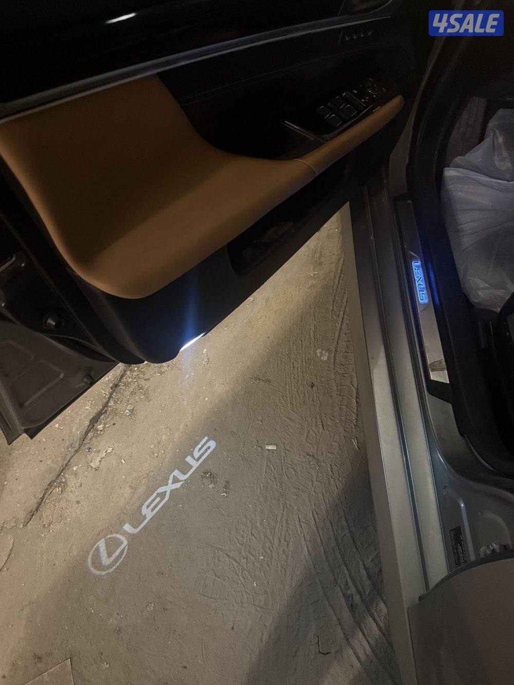 للبيع لكزز Gs300 موديل 201811