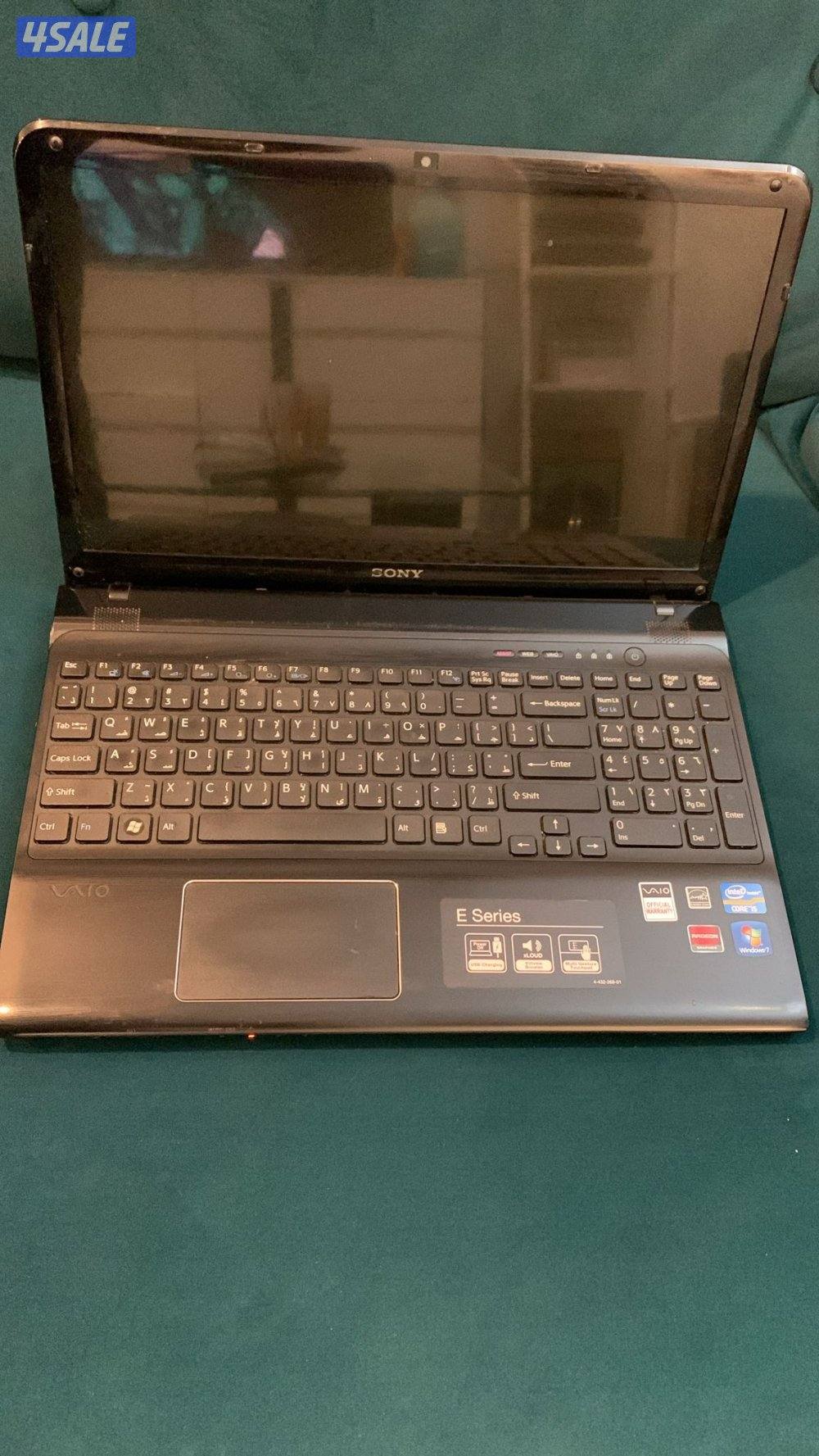English: Sony Vaio Core i5 Laptop – 17” Screen – Like New3