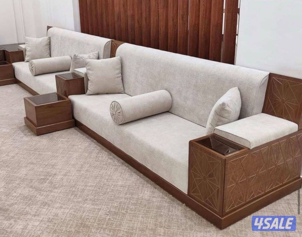 عندنا عروض كل. يوم  في محلا  في الخليج4