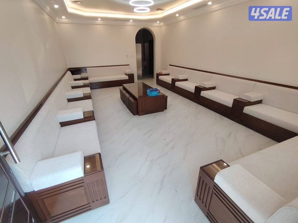 عندنا عروض كل. يوم  في محلا  في الخليج15