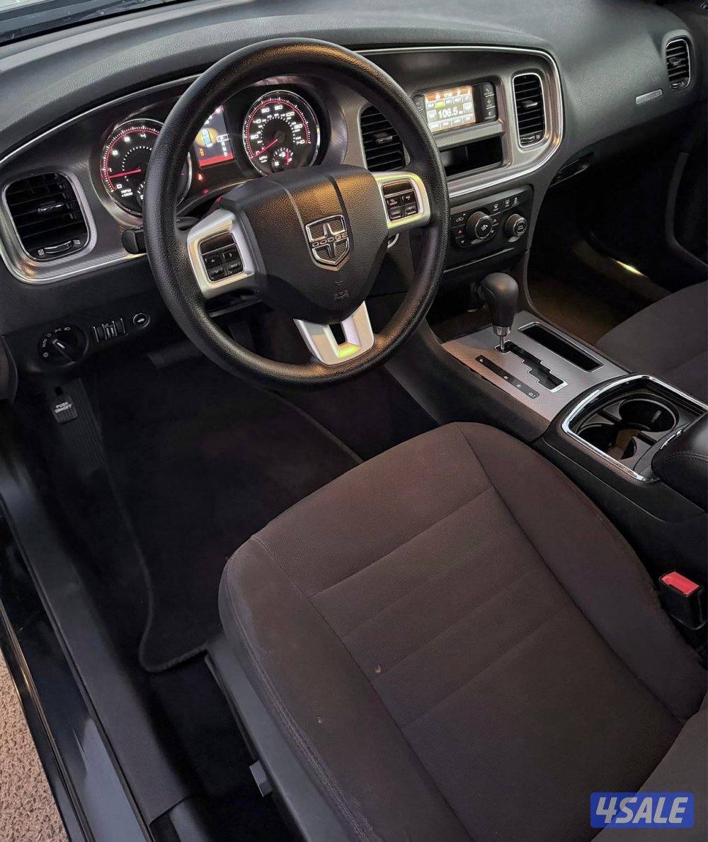 شارجر 2014 ماشي 175 بيمه سنه6