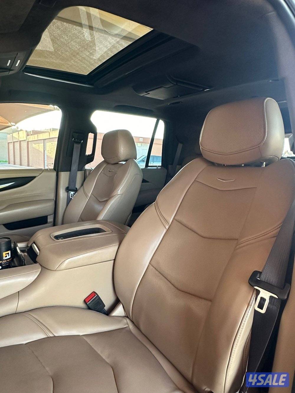 اسكاليد بلاتينيوم سبورت موديل 2020 عداد قليل 📍9