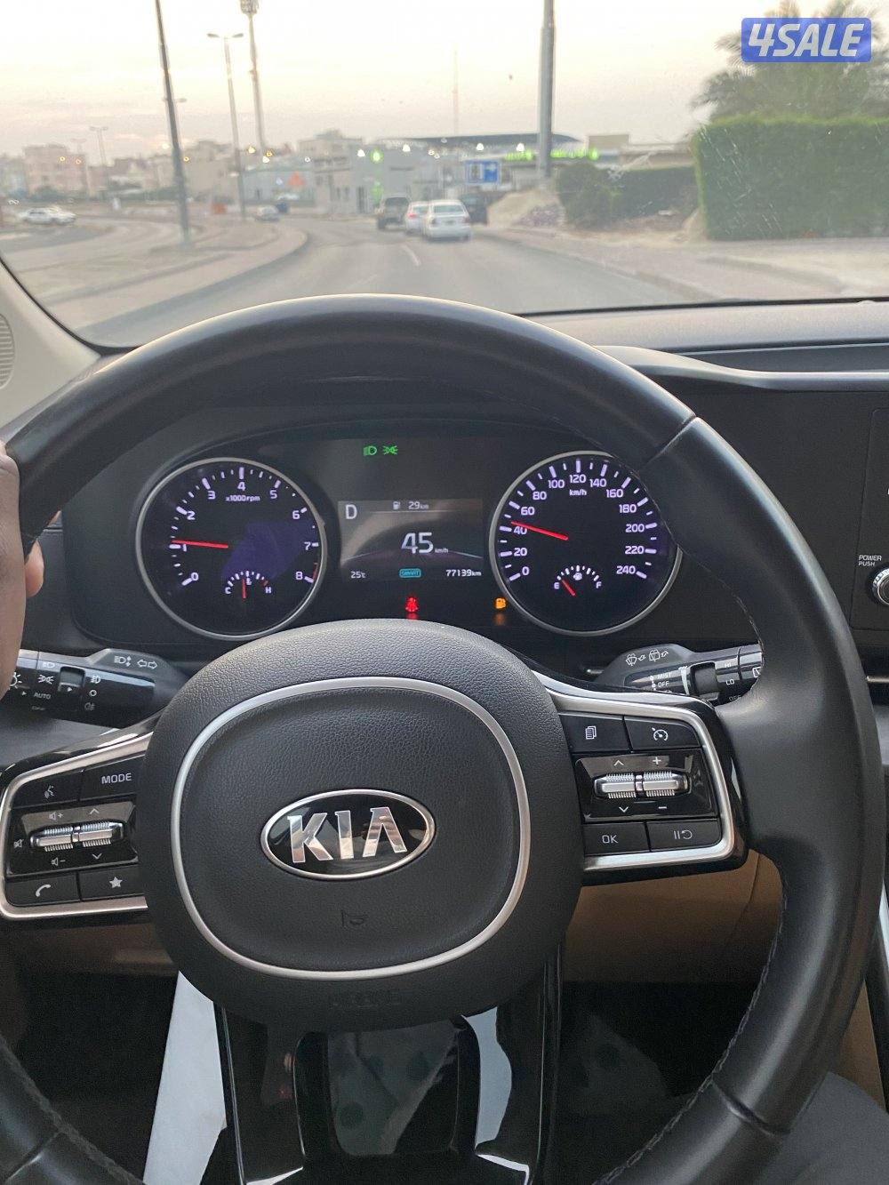 ابحث عن عمل مناسب لي بعيدا عن طلبات و مطاعم0