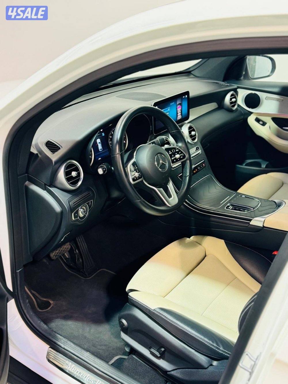 مرسيدس GLC200 _____موديل ٢٠٢٢10