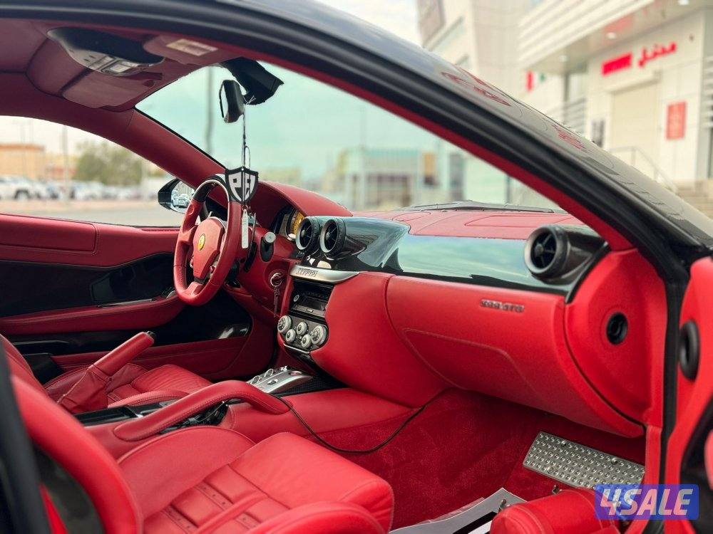 للبيع فيراري 599 GTB موديل 201011