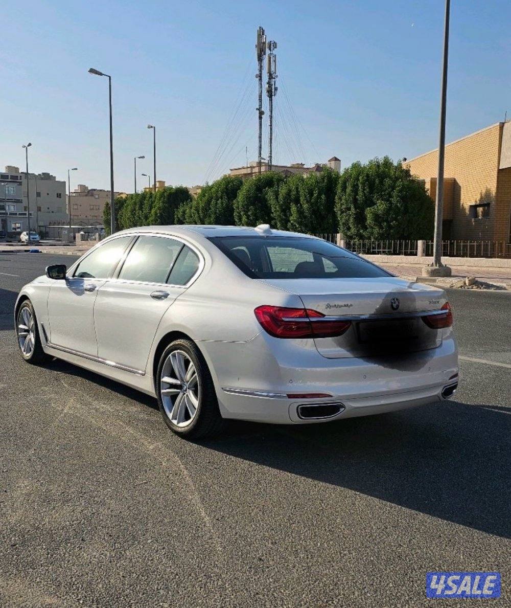 بي امً دبليو 730 li.  فل اوبشن 2019 نظيف جدا سيرفس منتظم وكاله الغانم13