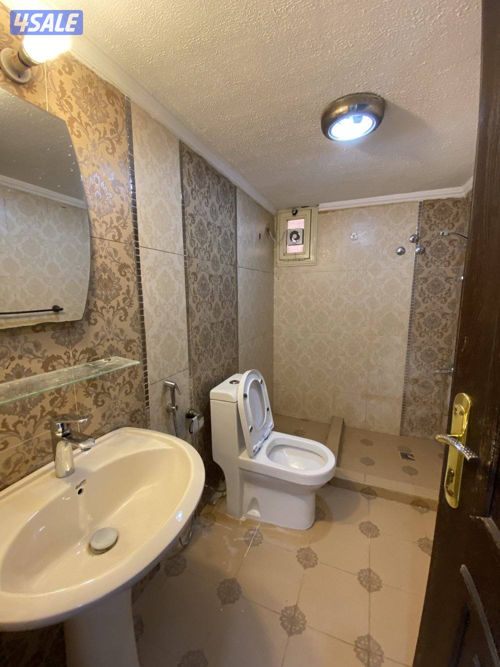 للايجار دور ارضي بجابر الاحمد قطعه ٢ نظييف1