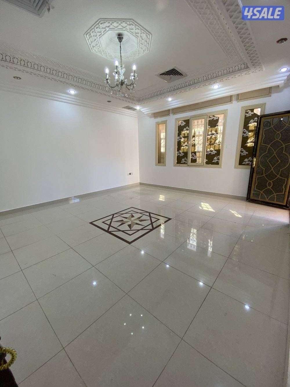 للايجار دور ارضي بجابر الاحمد قطعه ٢ نظييف5