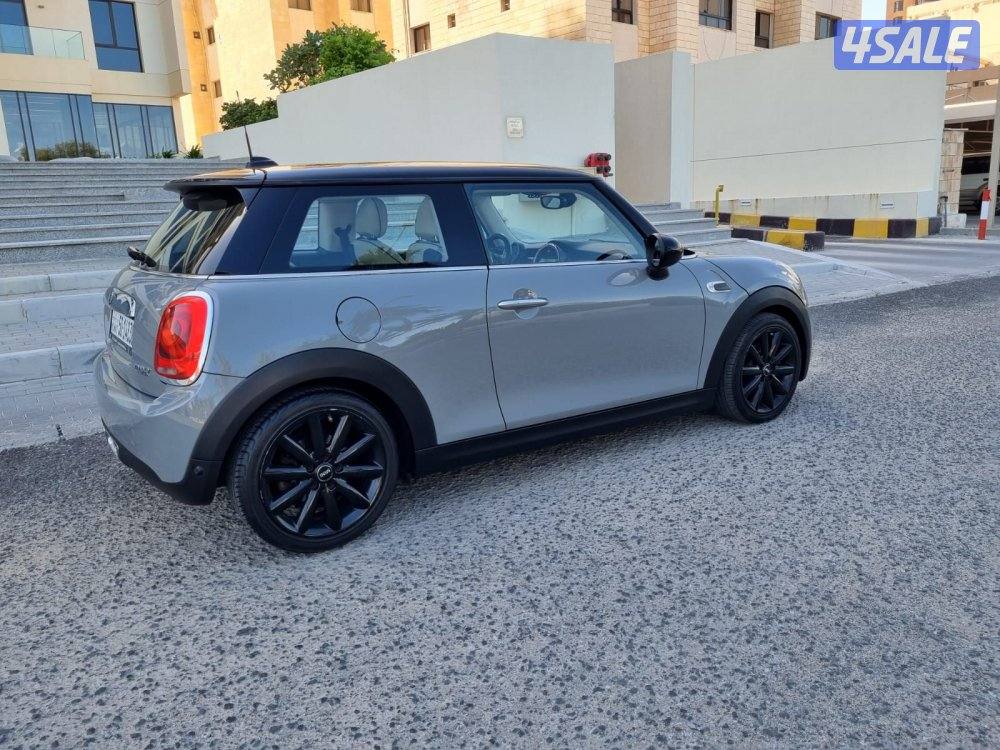 ميني كوبر موديل  2017 وكالة الغانم عداد 394