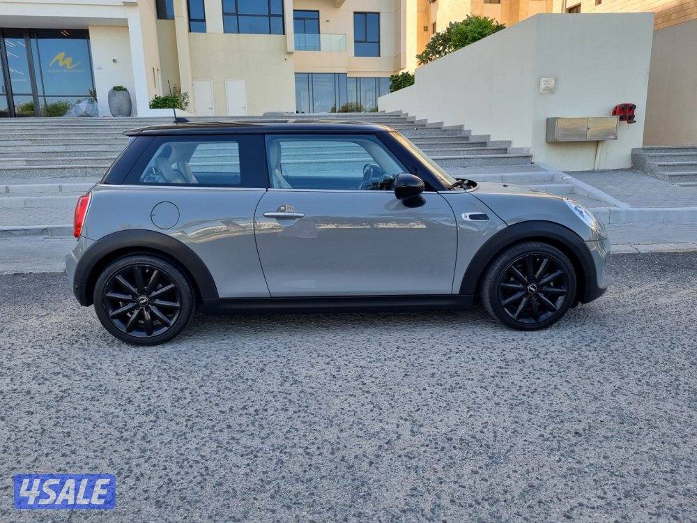 ميني كوبر موديل  2017 وكالة الغانم عداد 395