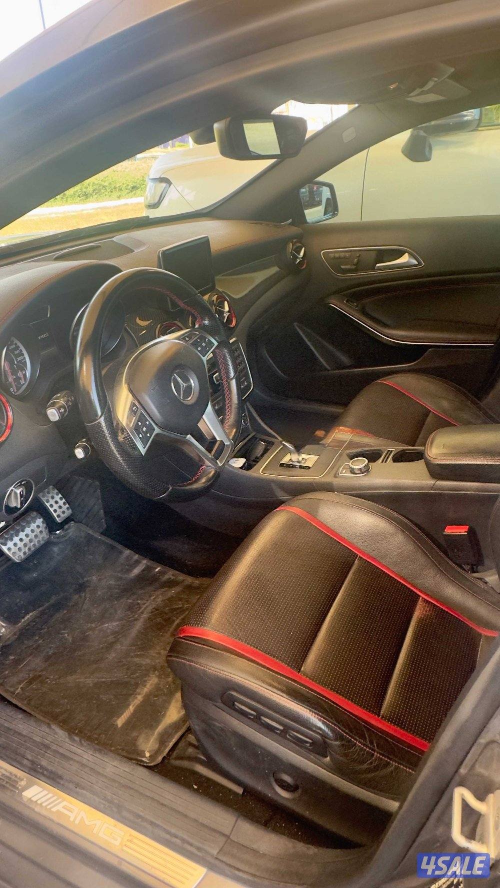 Mercedes GLA 2015 AMG 45,4