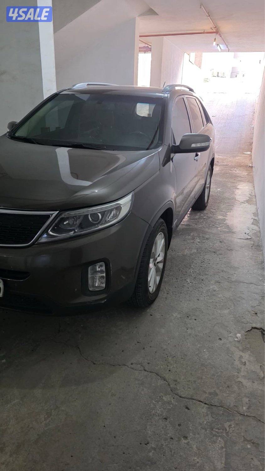 سيارة كيا حالة الوكالة سورينتو ٢٠١٥ صبغ وكالة6