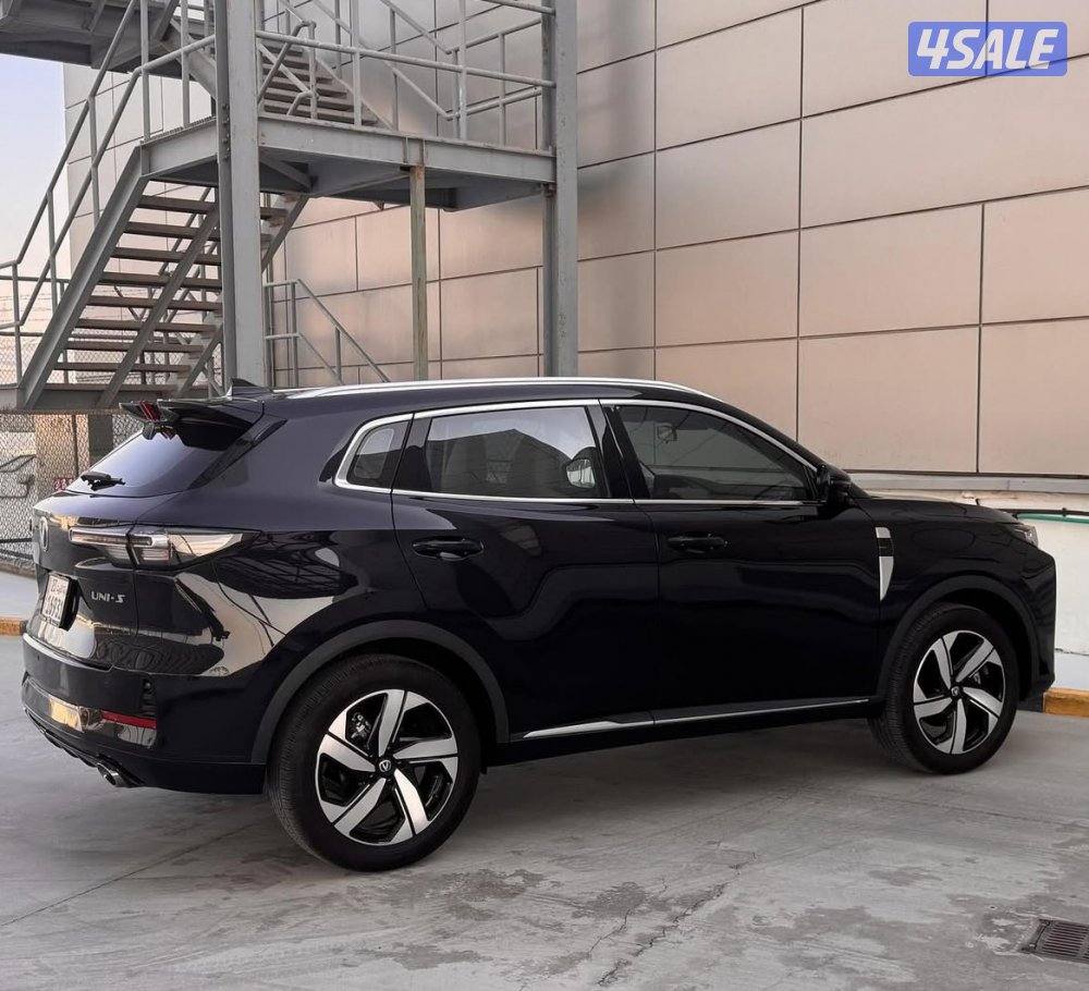 للبيع شانجان UNI -S موديل 2025 وارد المطوع عداد 5 الاف صبغ الوكالة5