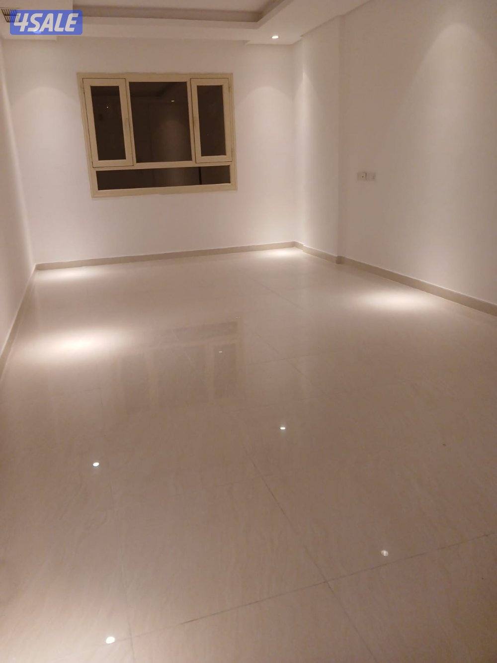 لاصحاب الذوق الرفع غرفتين وصاله مطبخ حمامين غير مفروشه3