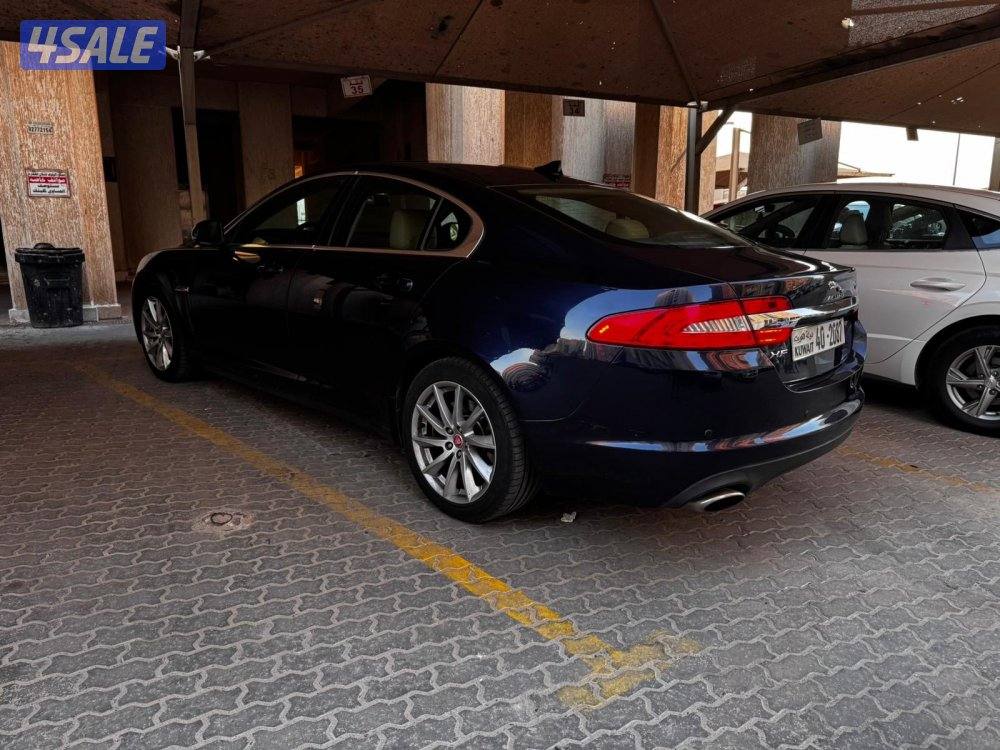 جاكوار XF للبيع0