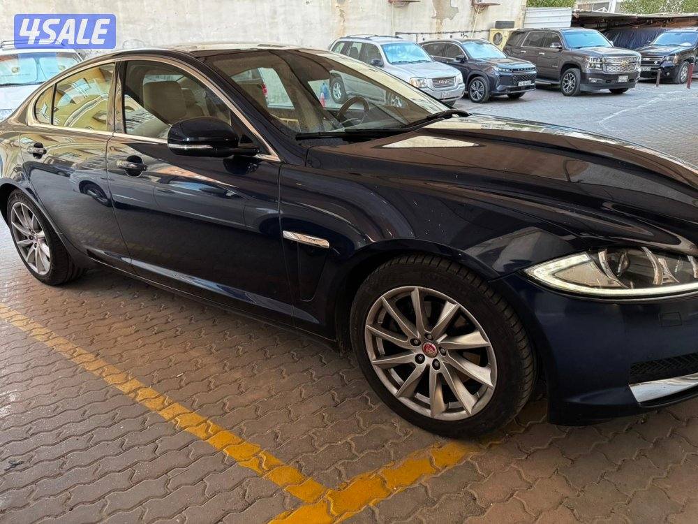 جاكوار XF للبيع3