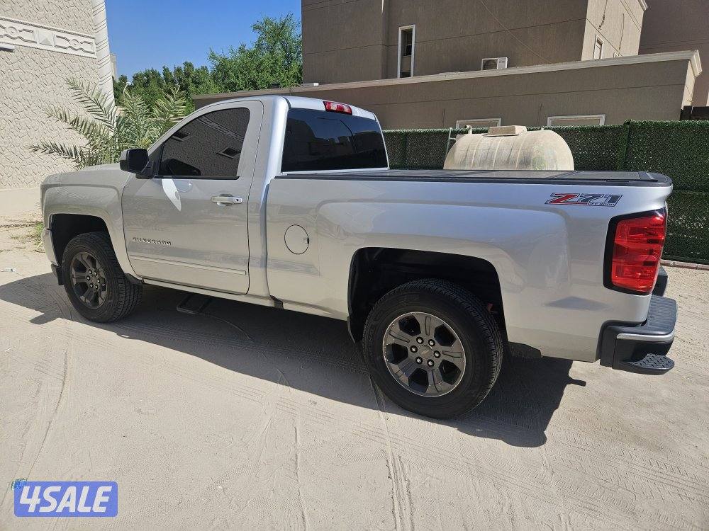 سلفرادو Z71  / دبل جير  / 20175