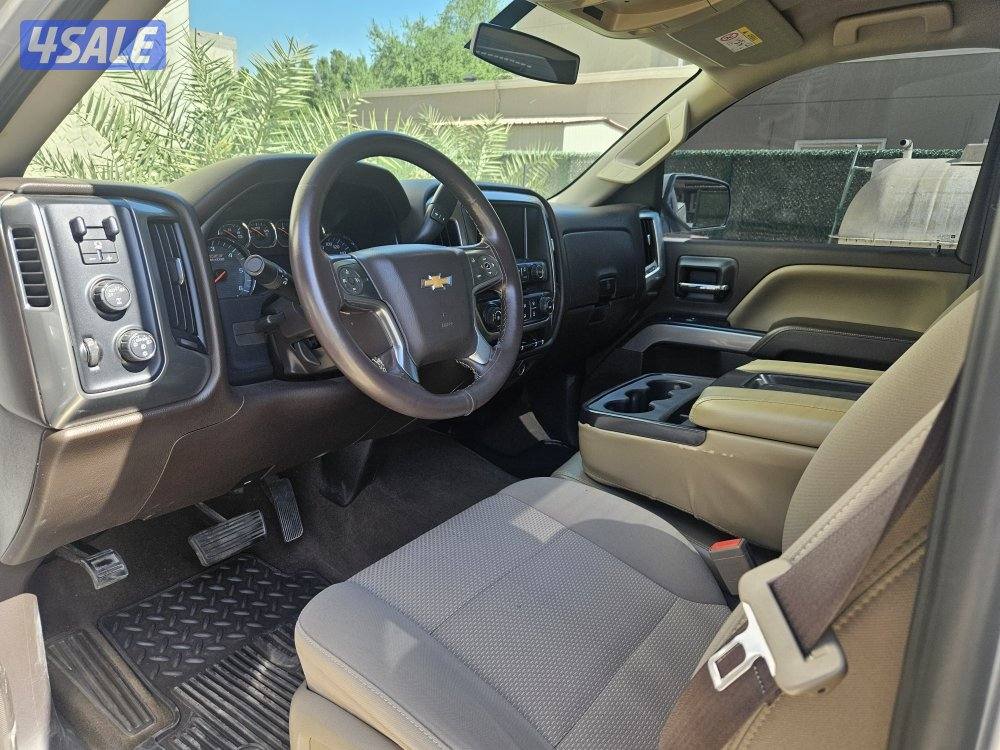 سلفرادو Z71  / دبل جير  / 20172