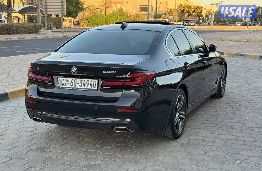 Bmw 520 - model 2022 - 23000 km only5