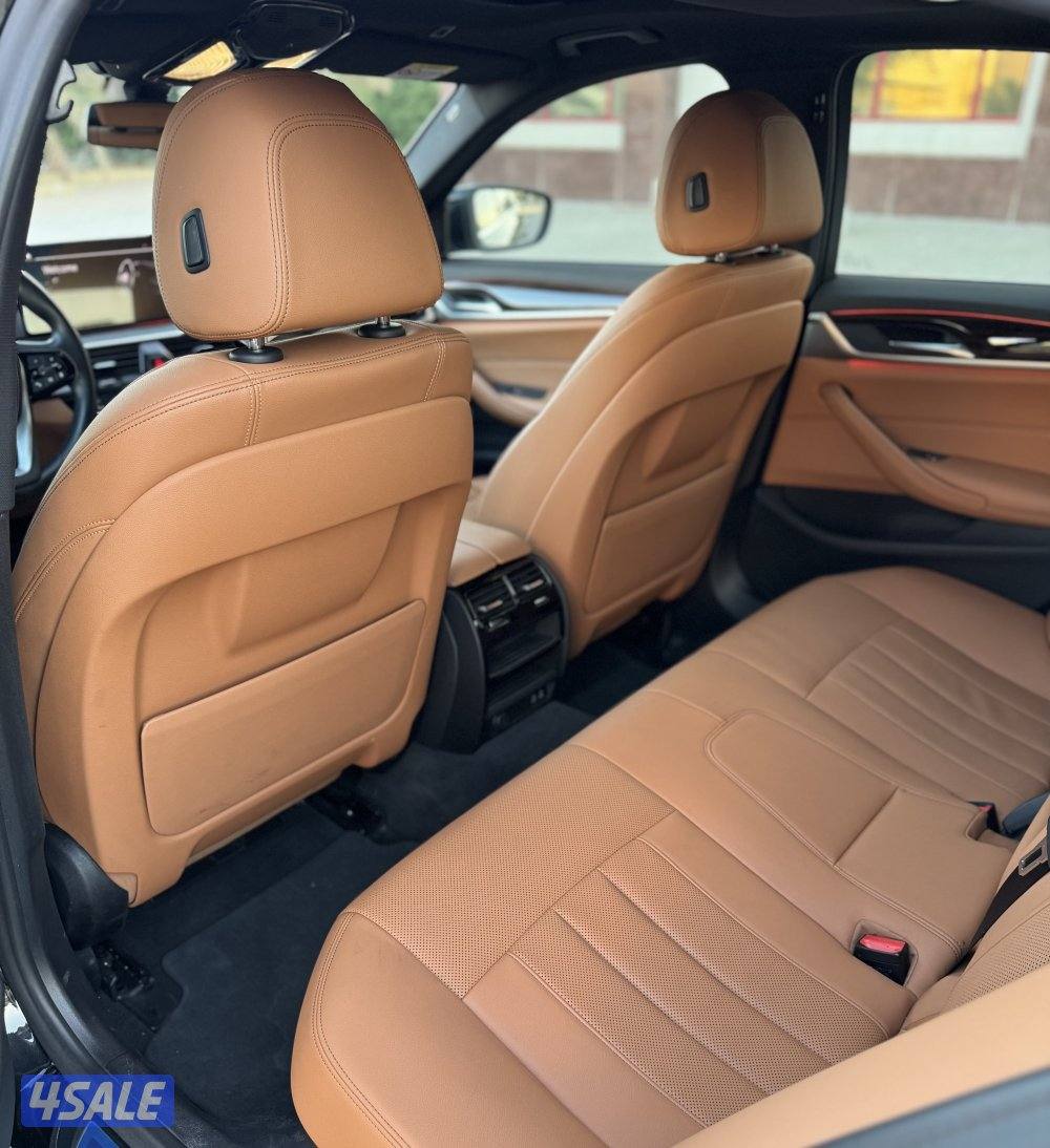 Bmw 520 - model 2022 - 23000 km only10