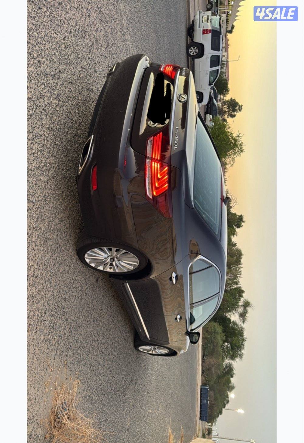 لكزس LS460 لارج2