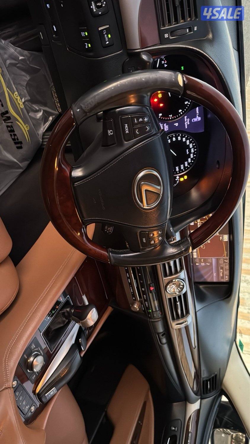 لكزس LS460 لارج7