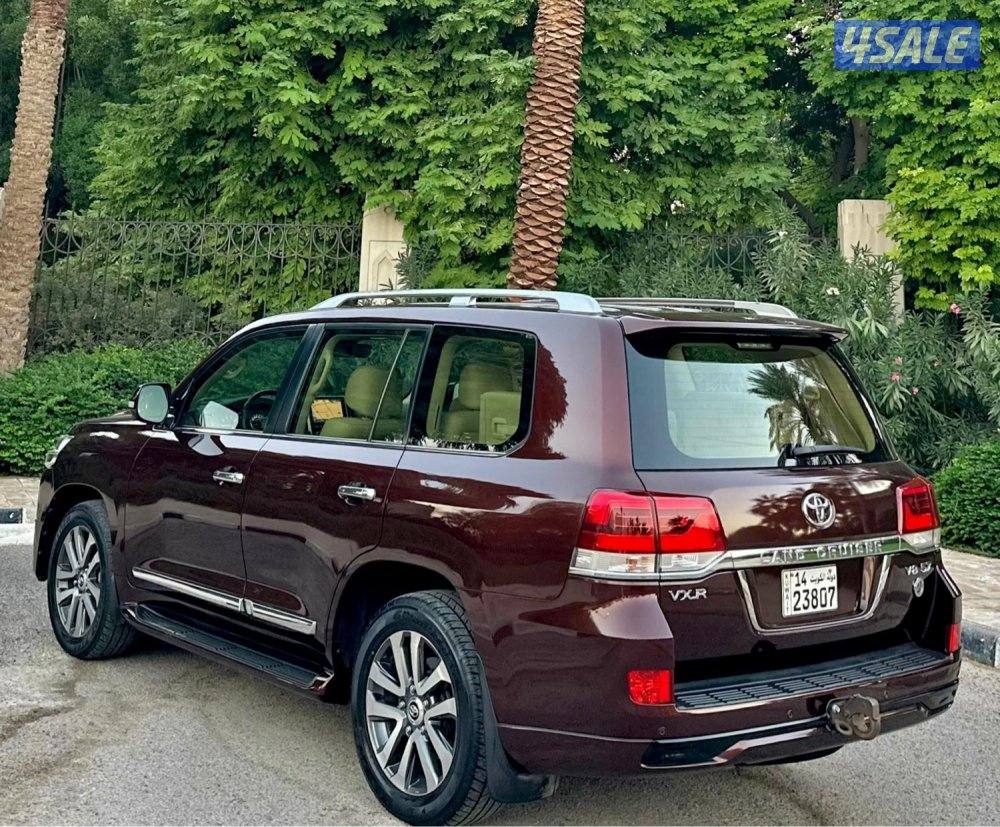 لاند VXR  5.7 موديل 2016 ماشي 215 سيرفس منتظم2