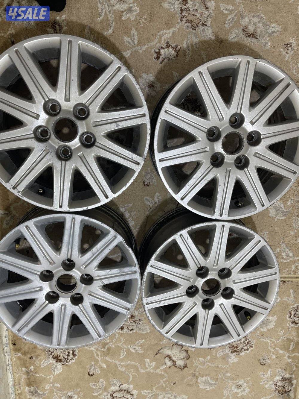 رنجات ألمنيوم 15 نظاف عدد 4حق سيارة تويوتا كامري2