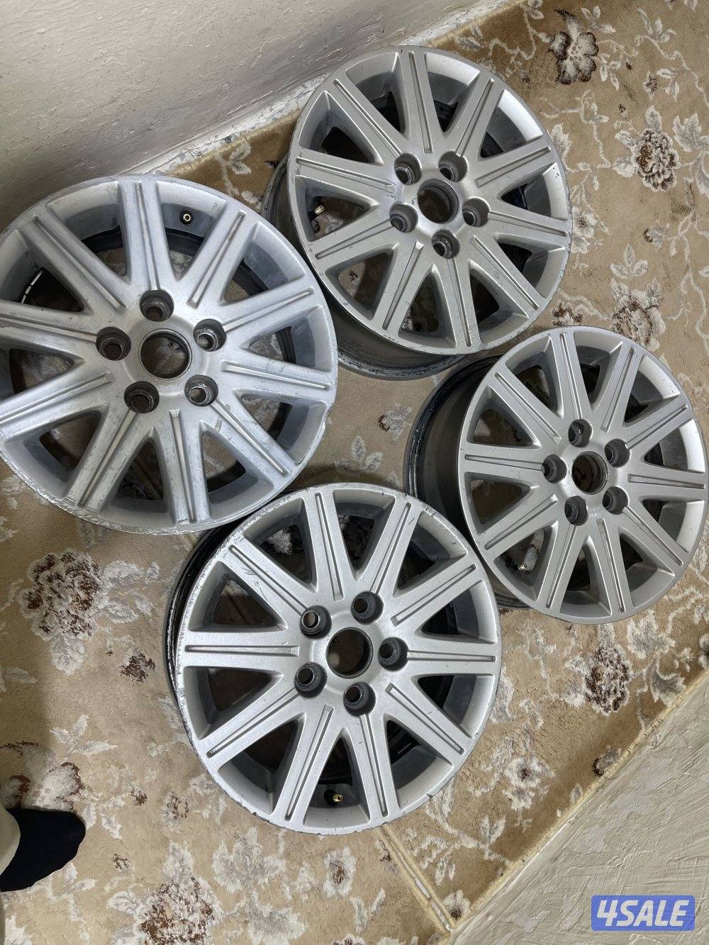 رنجات ألمنيوم 15 نظاف عدد 4حق سيارة تويوتا كامري4